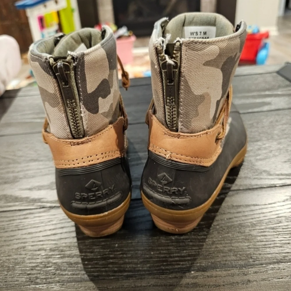 Sperry Saltwater Wedge Tide Duck Boots.